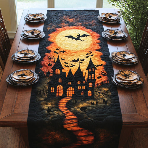 Halloween Howls WJ1707037CL Quilted Table Runner