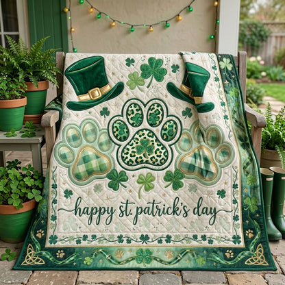 Lucky Shamrock Paw WN1105019CL Quilt