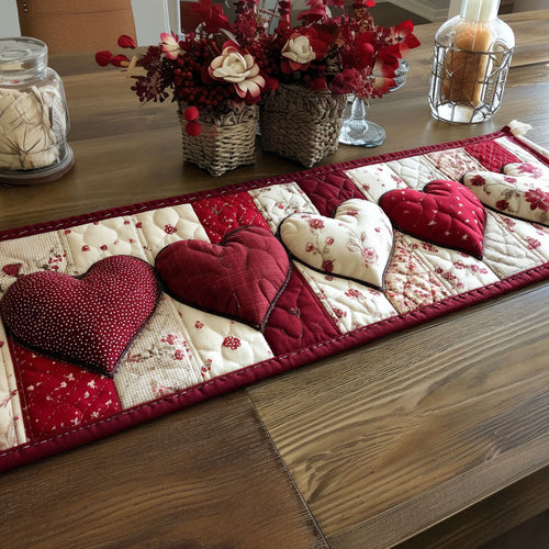 Tender Hearts CP1201091CL Quilted Table Runner