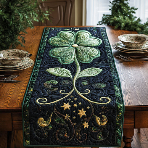 Lucky Clover WJ2105028CL Quilted Table Runner
