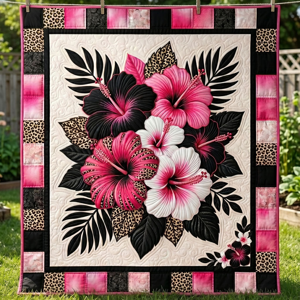 Bold Hibiscus Bloom WN0505007CL Quilt