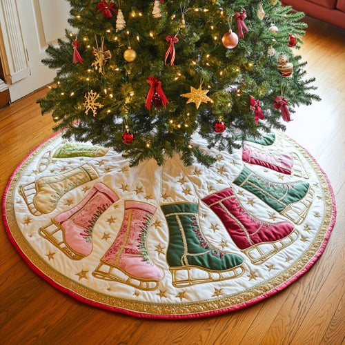 Ice Skating Lovers XR1310007CL Quilted Christmas Tree Skirt