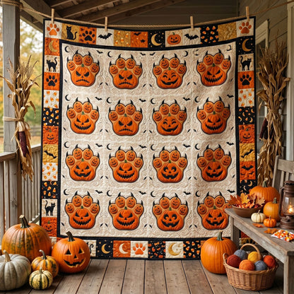 Spooky Pumpkin Paws WN2705015CL Quilt