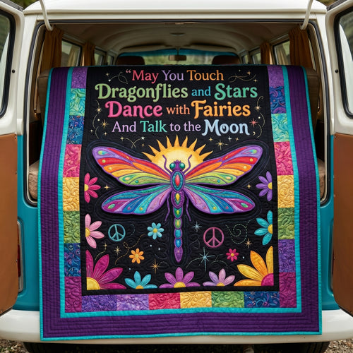 Talk To The Moon XR1304002CL Quilt