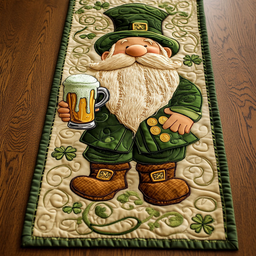 Gold Coin Gnome WN1207040CL Quilted Table Runner