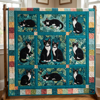 Tuxedo Cat Lovers XR1704011CL Quilt