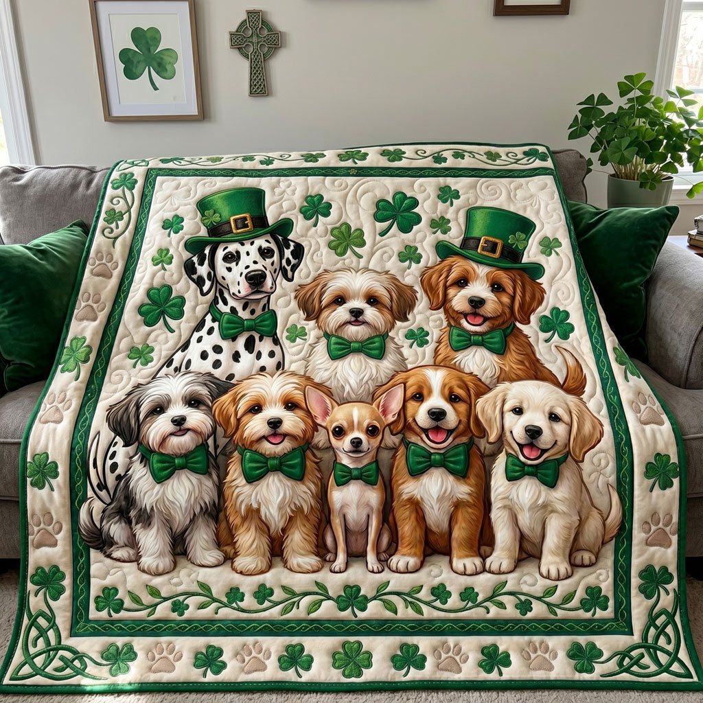 Lucky Shamrock Dogs Patchwork WN1105018CL Quilt
