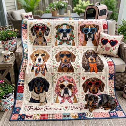 Glam Paws Gallery WN2905009CL Quilt