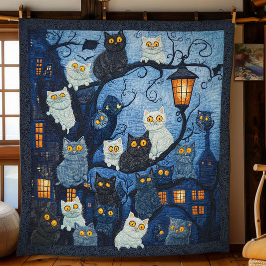 Silly Cat Haunted Street WN1103047CL Quilt